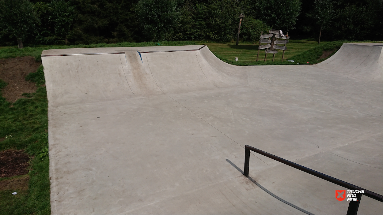 Hallaar skatepark